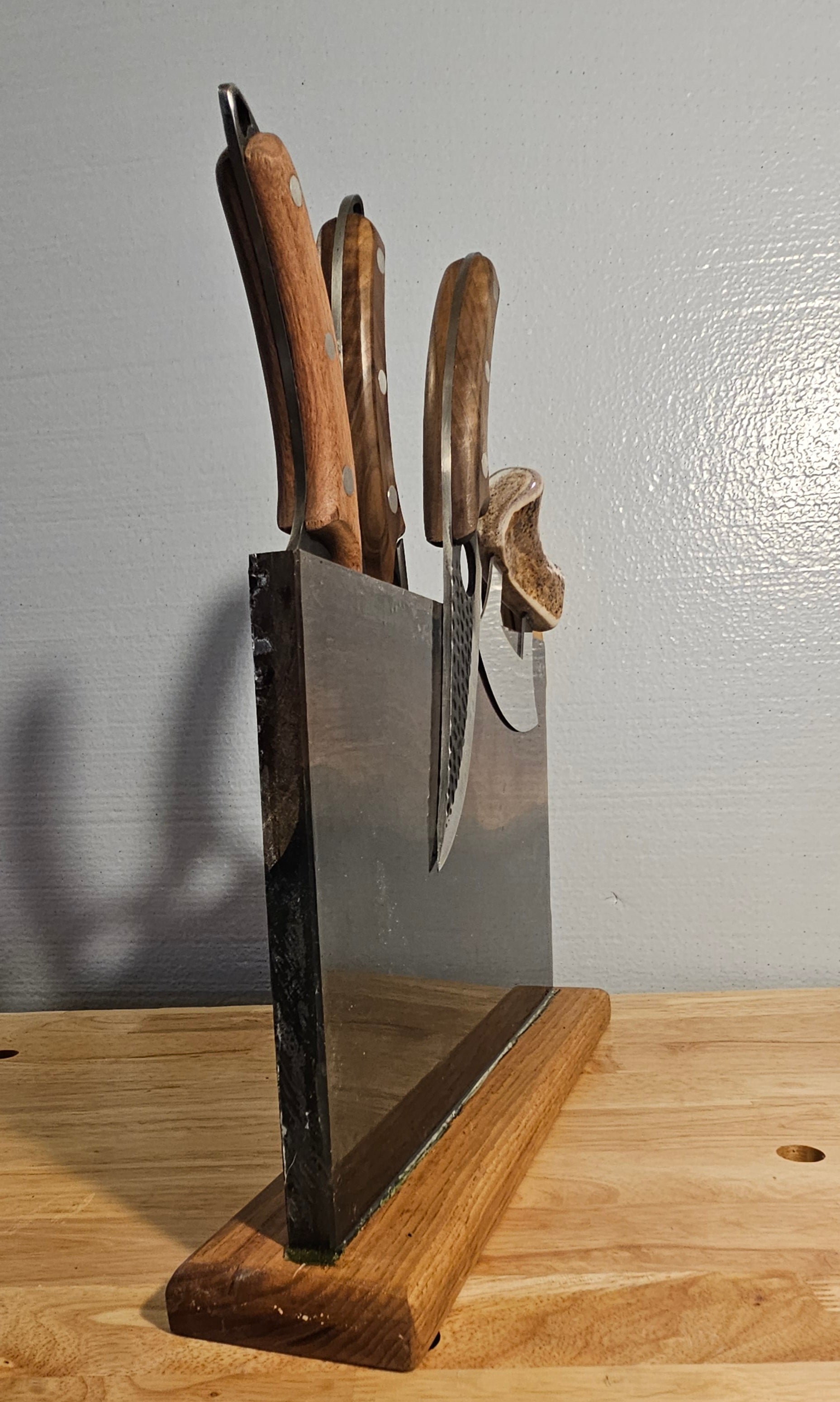 Countertop Magnetic Knife Block